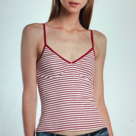 2 Pieces Ribbed Crop Stripe Tank Tops - Picture 4 of 8